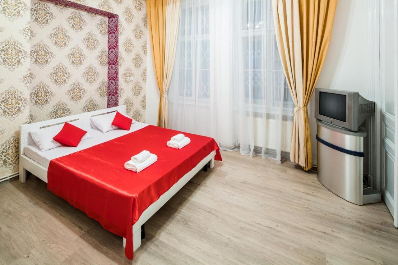 Apartament On Franka Street Daire Lviv Dış mekan fotoğraf
